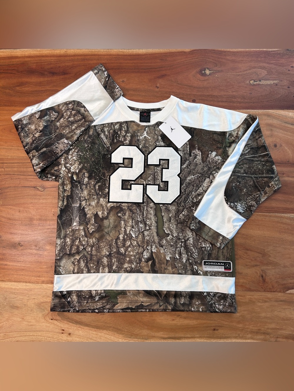 JORDAN REALTREE Boys MVP Hockey Jersey Top Camo Relaxed Fit Size LARGE 12-13 YRS
